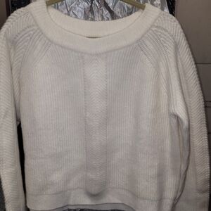 Elegant White Women's Sweater